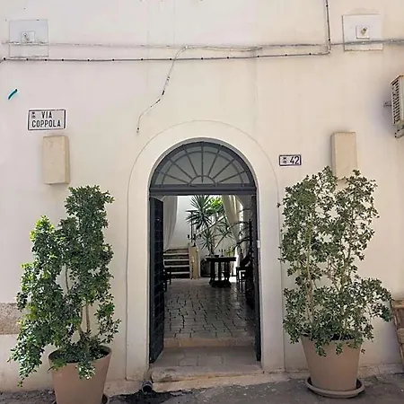 Palazzo Nur Szálloda Gallipoli